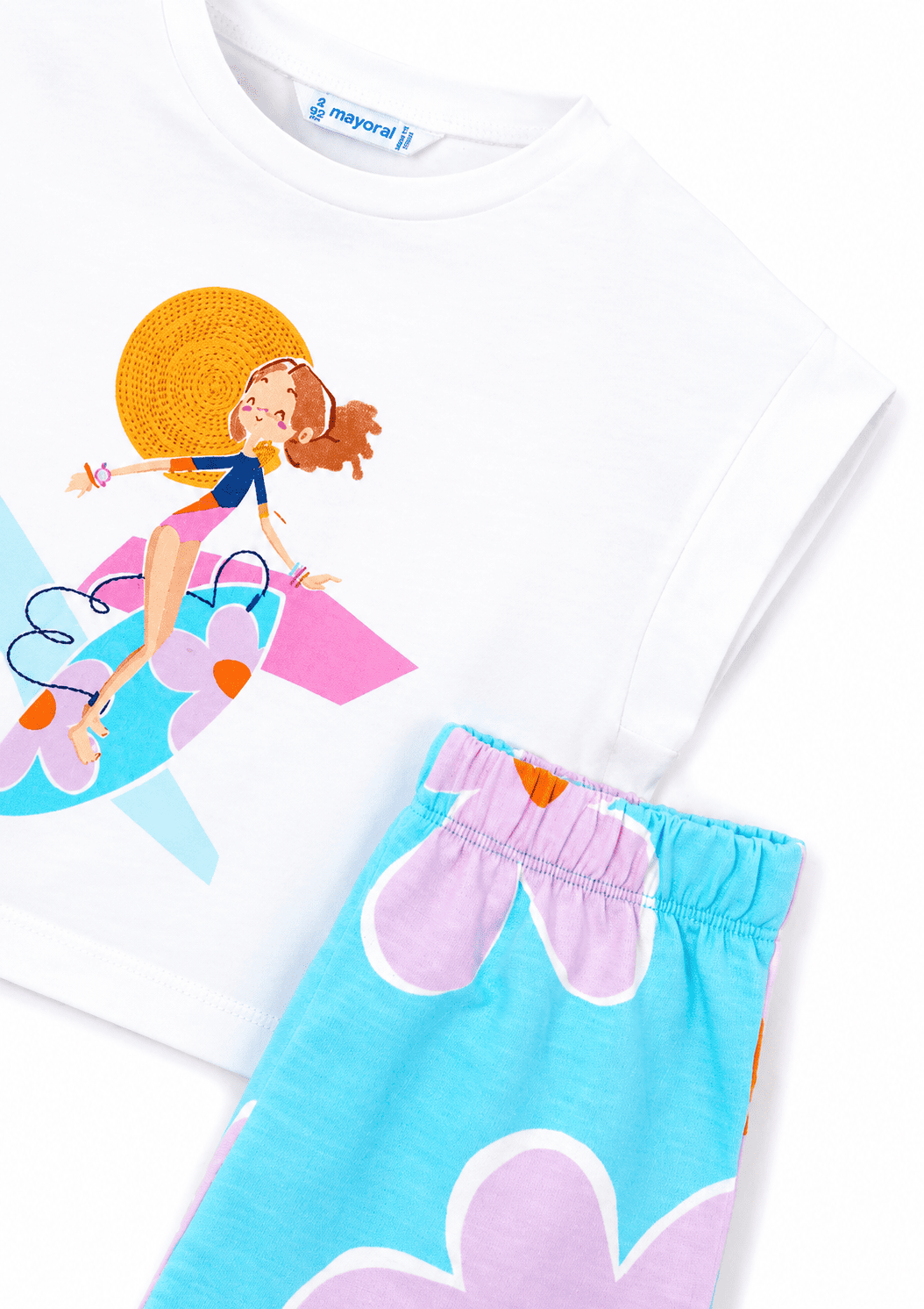 Conjunto camiseta con short 4-10 Años