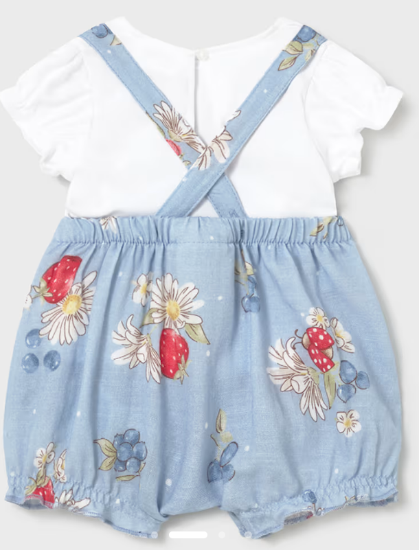 Conjunto peto con camiseta