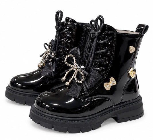 Botas de charol