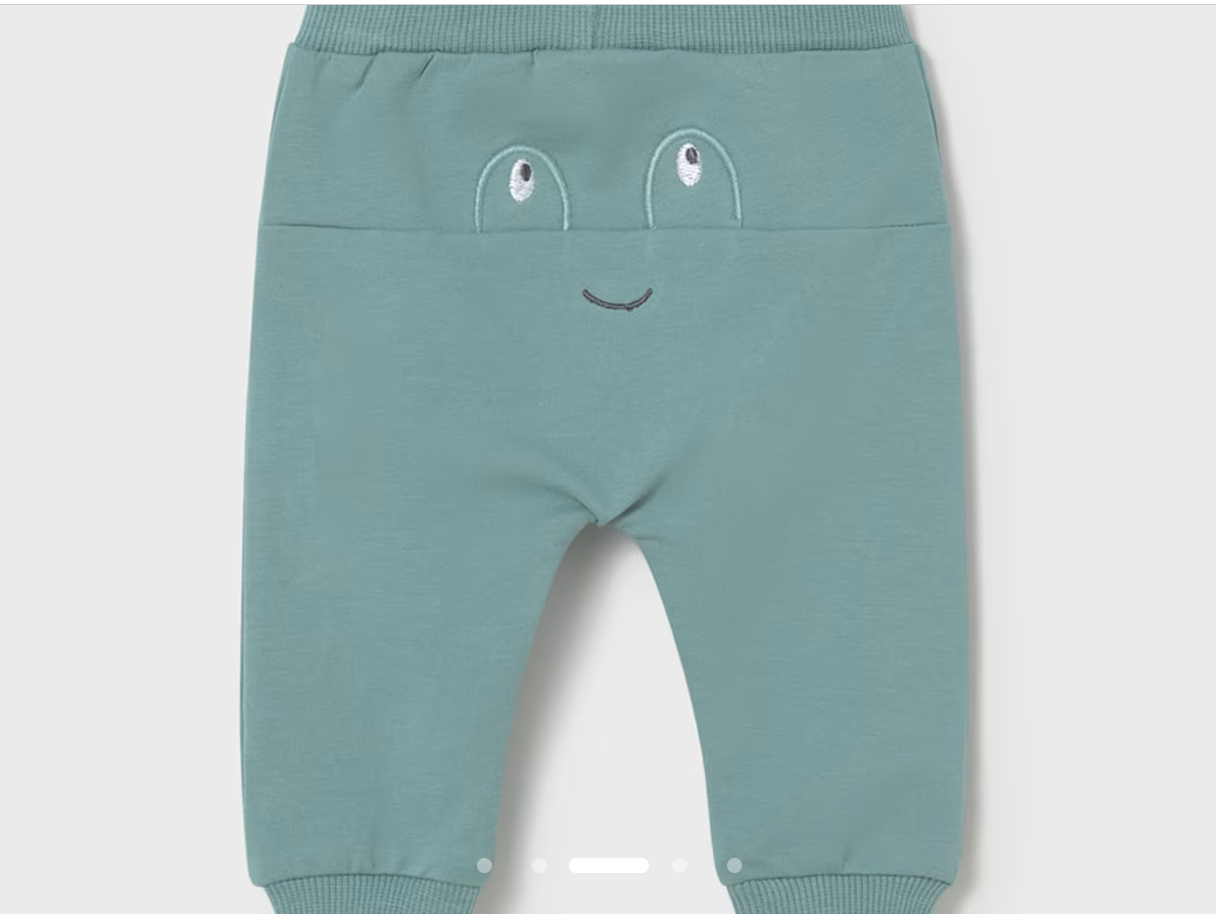 Conjunto de chandal de niño