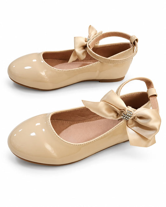 Mercedita beige de charol